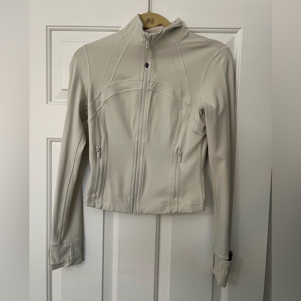 Lululemon Cropped align jacket